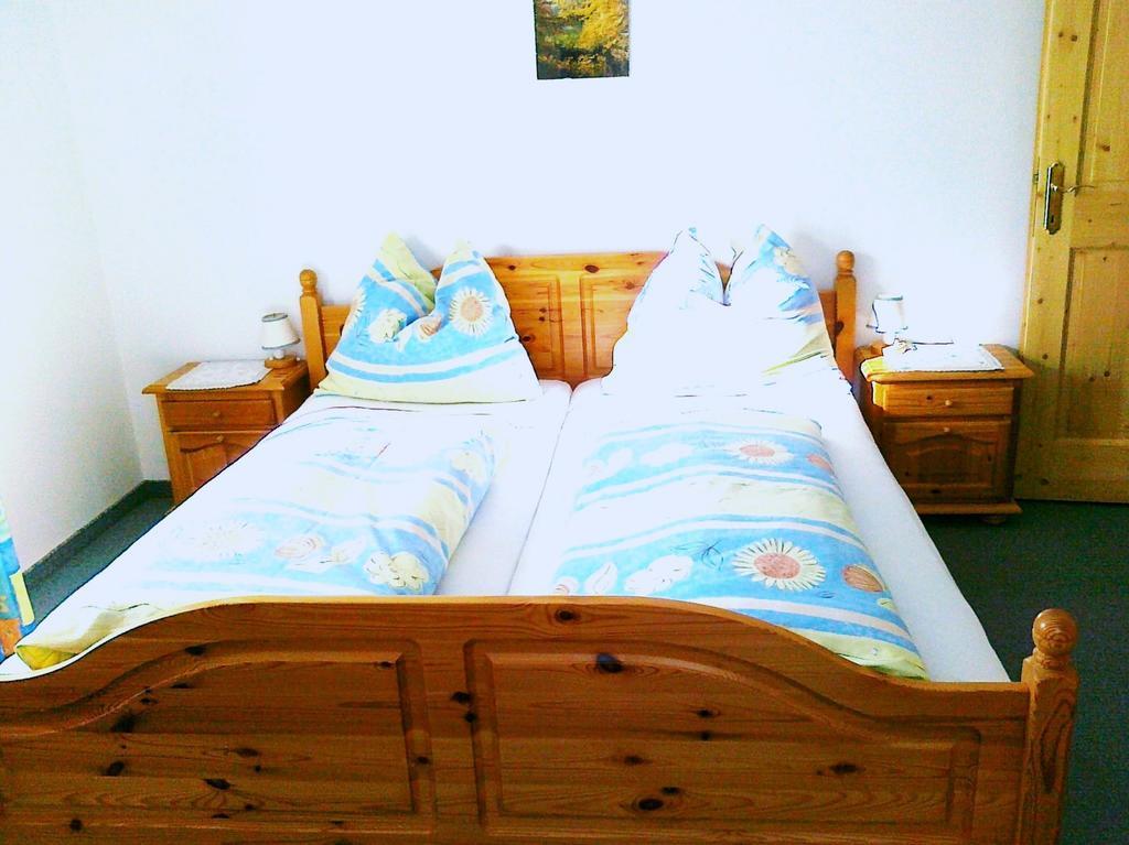 Villa Libiseller Anita Biobauernhof UNTERHUB Taxenbach Zimmer foto
