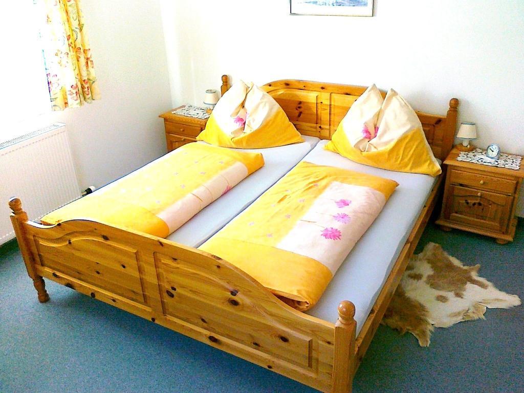 Villa Libiseller Anita Biobauernhof UNTERHUB Taxenbach Zimmer foto